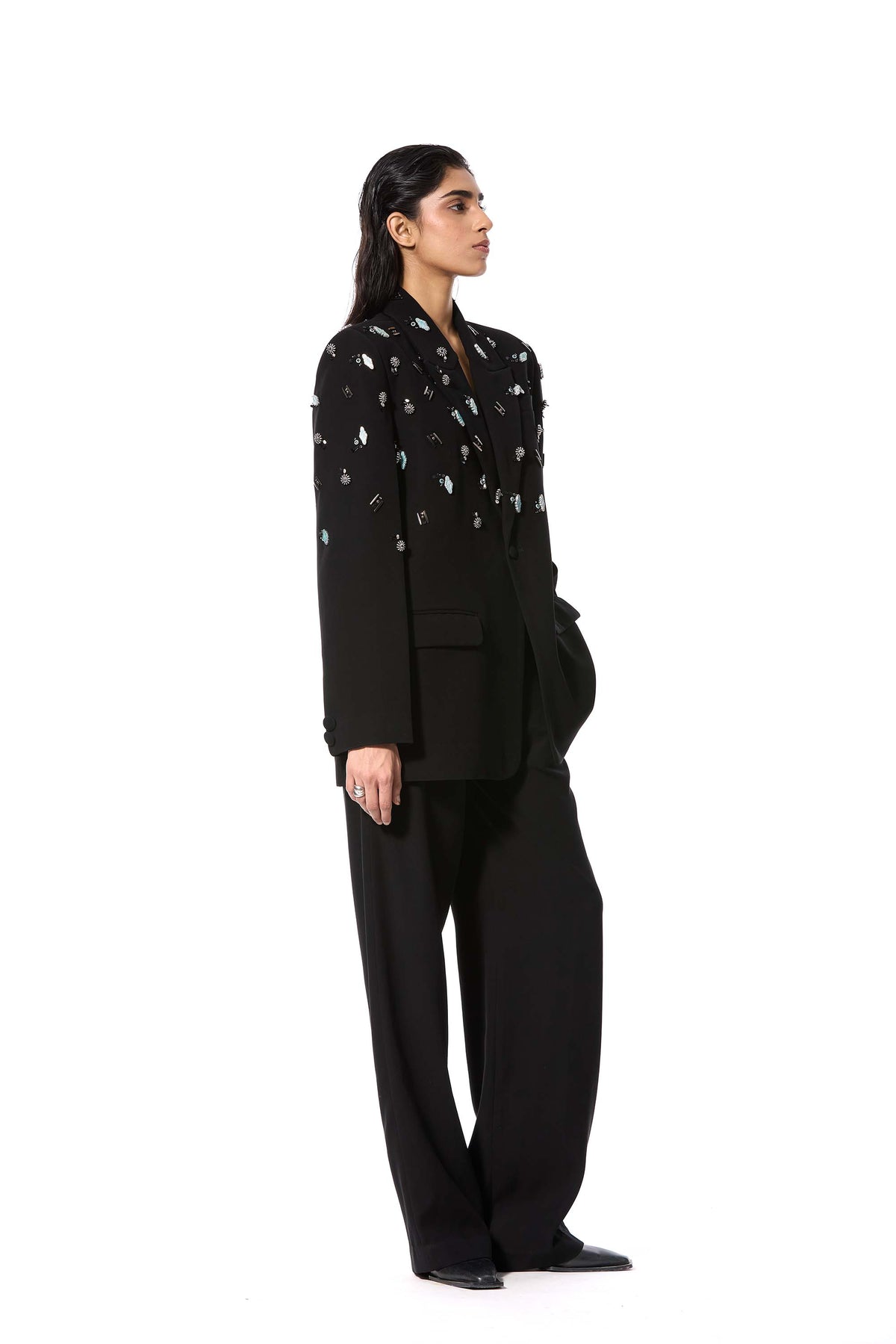 'DUSKEI' EMBELLISHED BLAZER