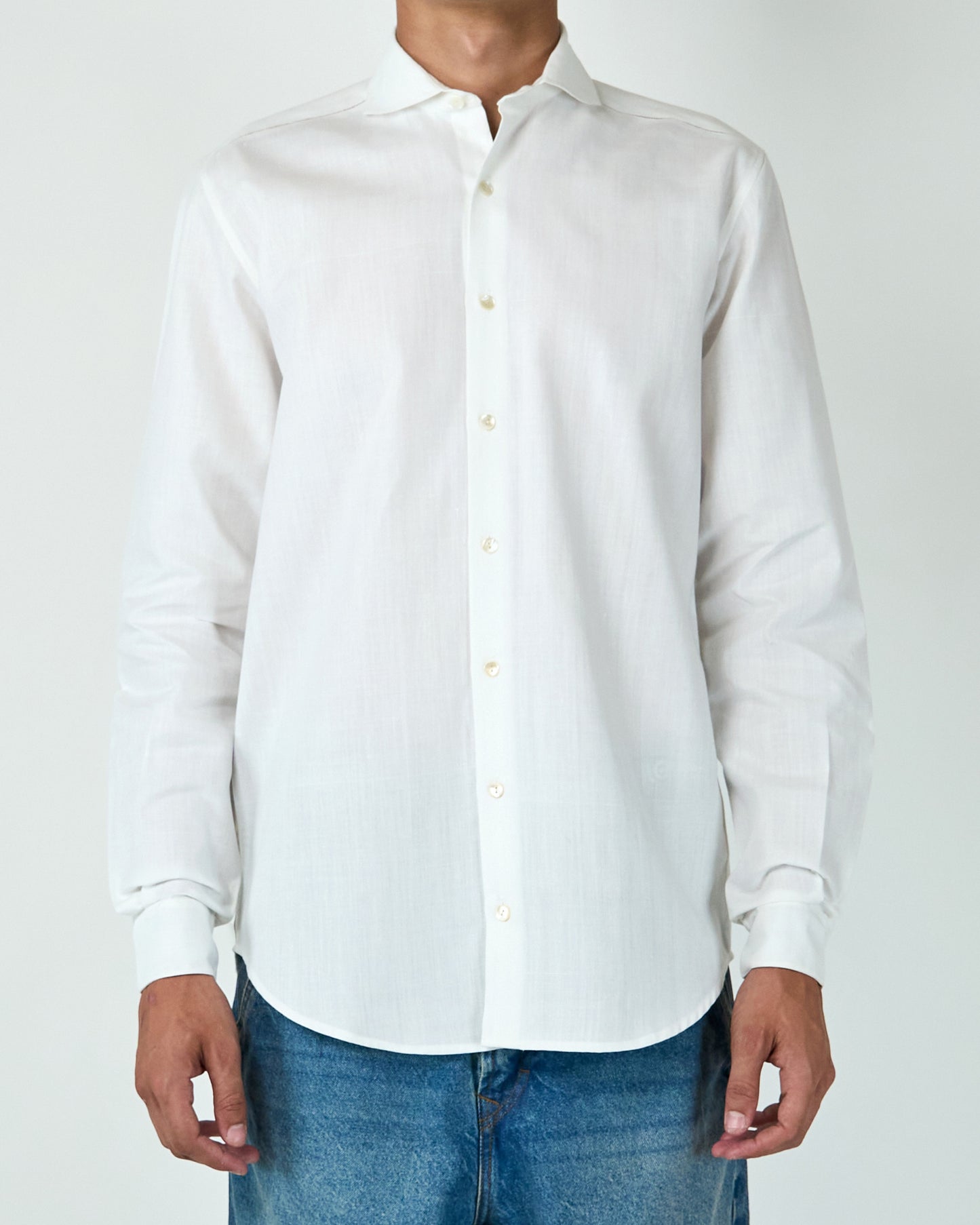 Wing Tip Collar Shirt (White)